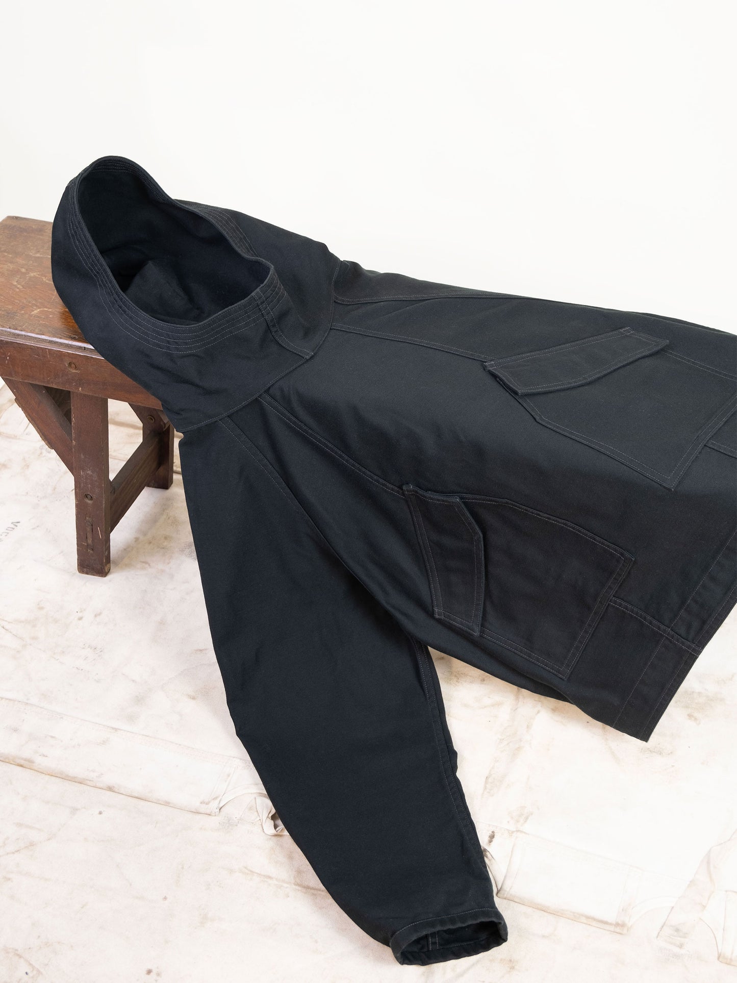 B-2 SMOCK