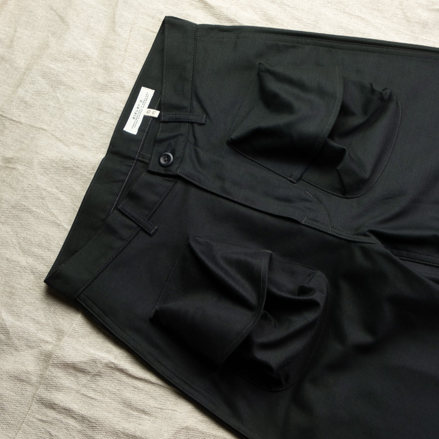 MODIFIED DECK PANT IN BLACK – Bielbys
